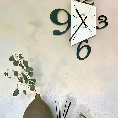 Cozy - Citycentre - Freeparking - Selfcheck-in Apartament