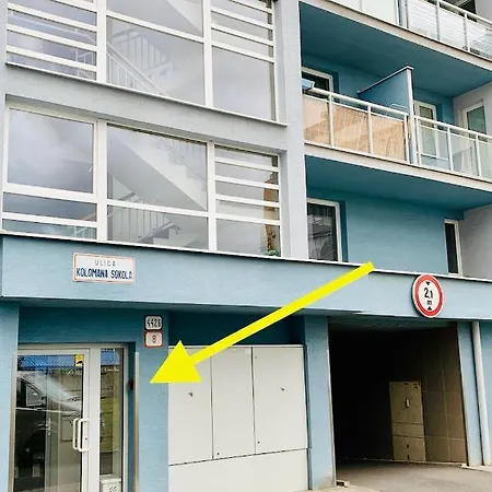 Cozy - Citycentre - Freeparking - Selfcheck-in Liptovsky Mikulas
